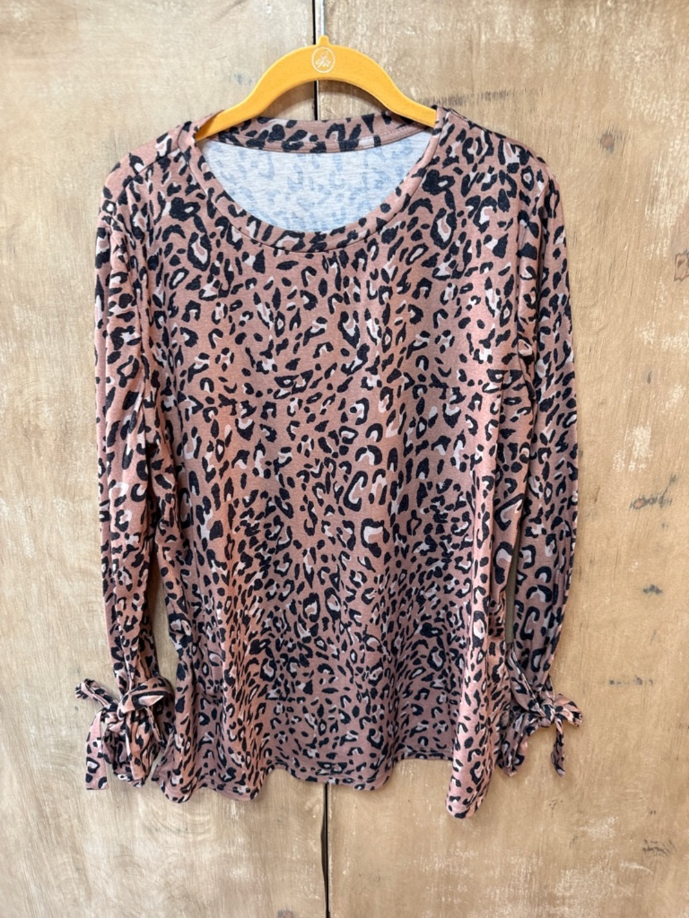 Women’s Leopard Print Long Sleeve Tie-Sleeve Top - Brown